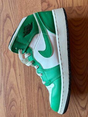 Green Jordan 1's